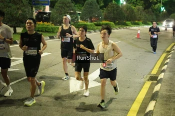 Runner Photo 4236748