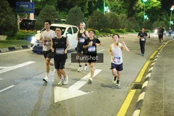 Runner Photo 4236752