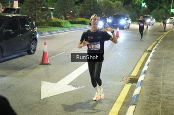Runner Photo 4236768