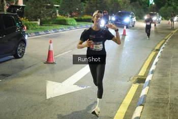 Runner Photo 4236773