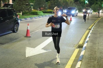 Runner Photo 4236780