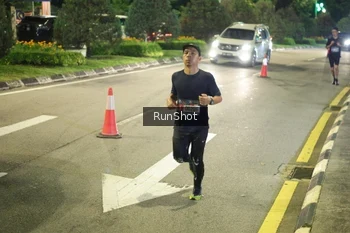 Runner Photo 4236786
