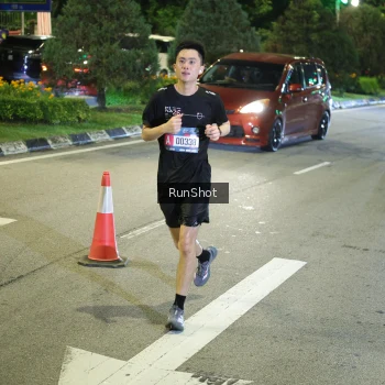 Runner Photo 4236925