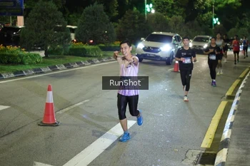 Runner Photo 4236937