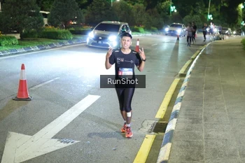 Runner Photo 4236942
