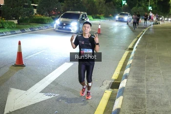 Runner Photo 4236943