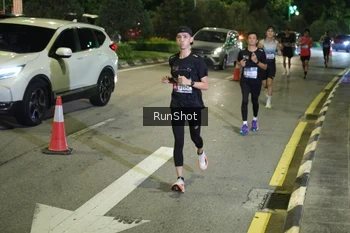 Runner Photo 4236956