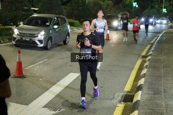 Runner Photo 4236957