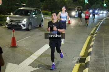 Runner Photo 4236958