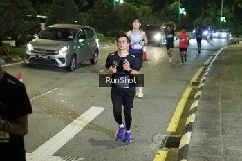 Runner Photo 4236959