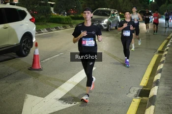 Runner Photo 4236961