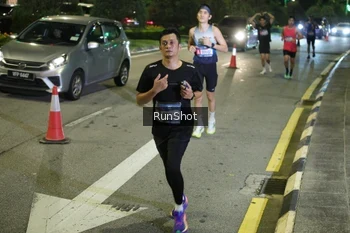 Runner Photo 4236965