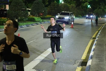 Runner Photo 4237055