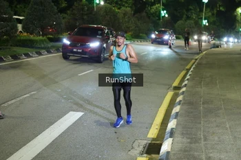 Runner Photo 4237057