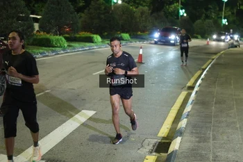 Runner Photo 4237070