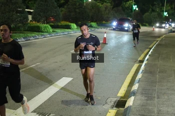 Runner Photo 4237082