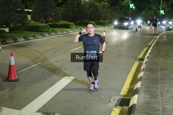 Runner Photo 4237084
