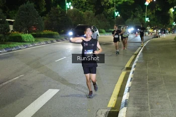 Runner Photo 4237088