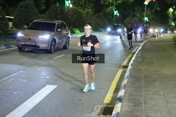 Runner Photo 4237090