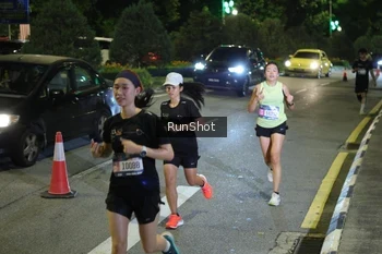 Runner Photo 4237098