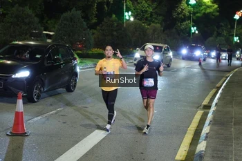 Runner Photo 4237143