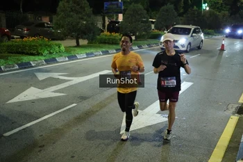 Runner Photo 4237156