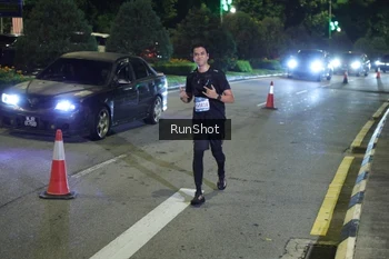 Runner Photo 4237158