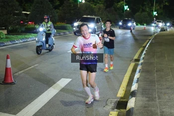 Runner Photo 4237198