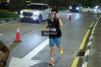 Runner Photo 4237212