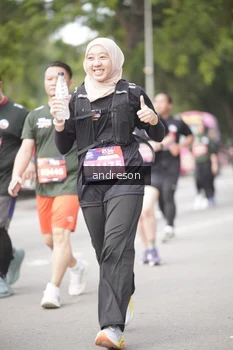 Runner Photo 4237248