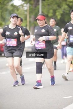 Runner Photo 4237263