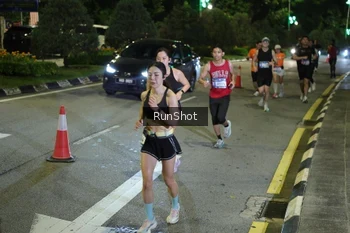Runner Photo 4237311