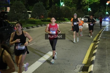 Runner Photo 4237315