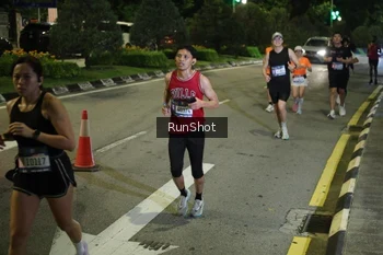 Runner Photo 4237317