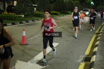 Runner Photo 4237319