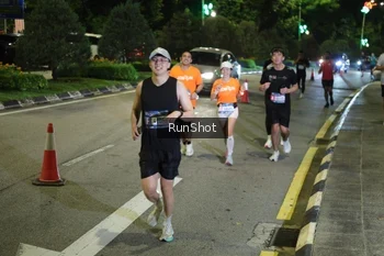 Runner Photo 4237325