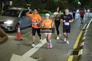 Runner Photo 4237335