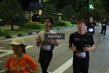 Runner Photo 4237352