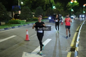 Runner Photo 4237362