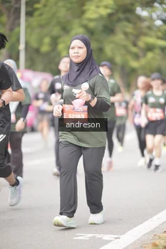 Runner Photo 4237366
