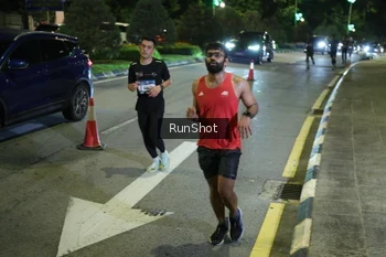 Runner Photo 4237381
