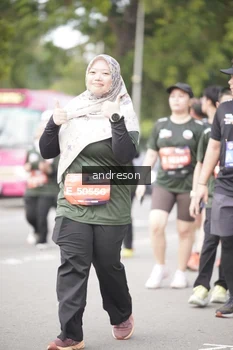 Runner Photo 4237385