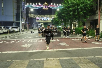 Runner Photo 4237387