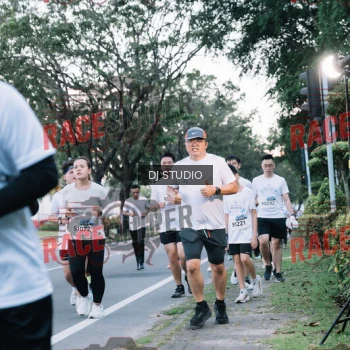 Runner Photo 423745