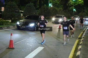 Runner Photo 4237478