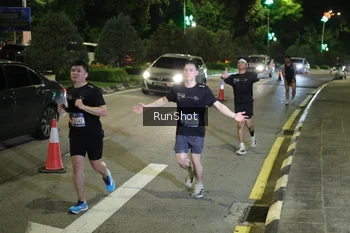 Runner Photo 4237484