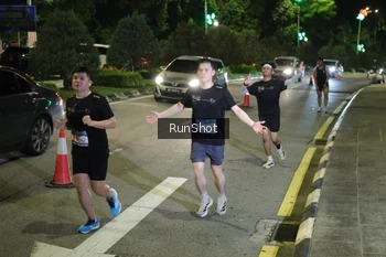 Runner Photo 4237486