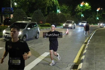 Runner Photo 4237497