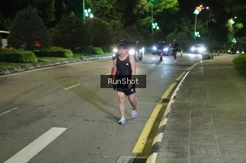 Runner Photo 4237499