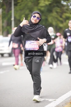 Runner Photo 4237514